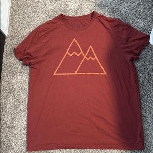 Goodfellow & Co Brown Short Sleeve Tee with Geometric Design